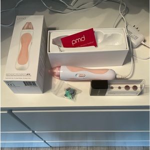 Personal Microdermabrasion Device Classic with exfoliation replacements